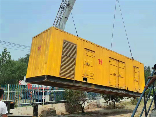 通化300KW柴油发电机组油耗是多少？