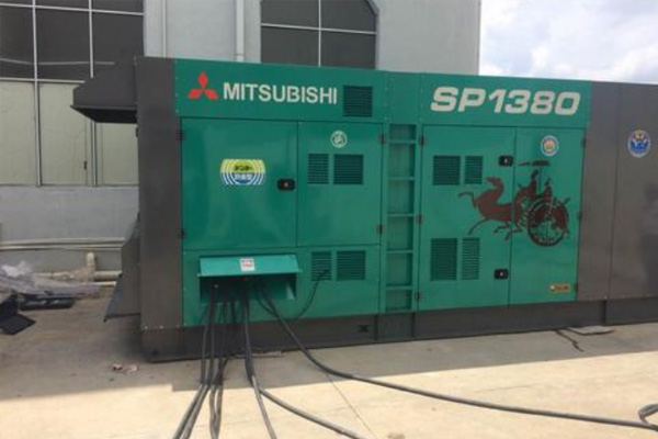 通化为什么有些柴油发电机组的输出电压可以调节？