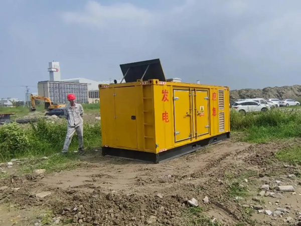 通化200KW柴油发电机机组每小时的油耗量受哪些因素影响？