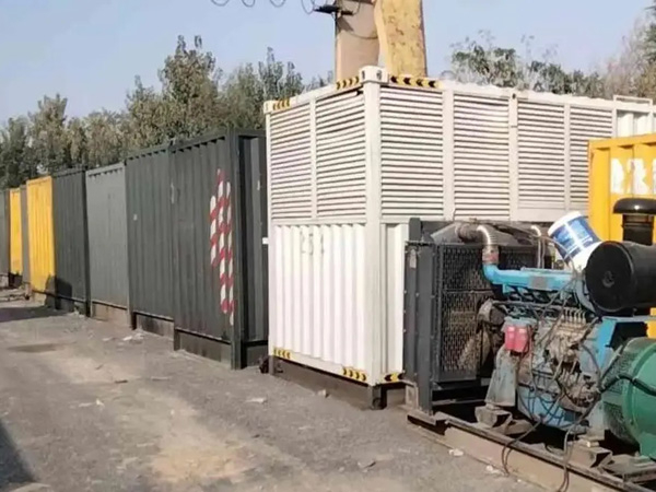 通化200KW柴油发电机机组每小时油耗是多少？